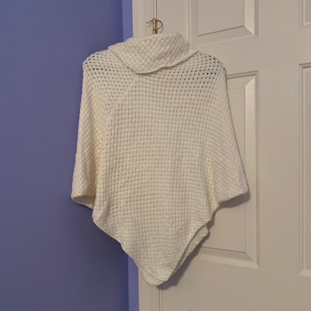 White Cowl Neck Knitted Poncho